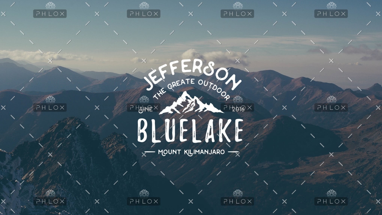 12-Outdoor-Badges-Logo